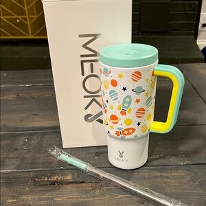 MEOKY Space-Themed Travel Mug with Straw 24oz